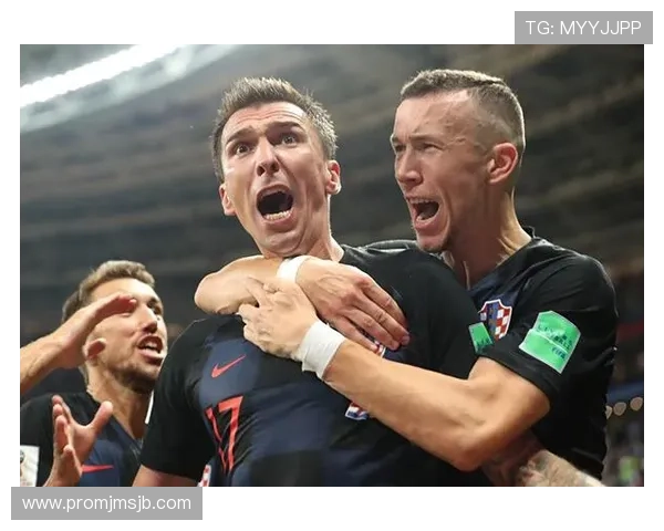 世界杯首个乌龙球发生在哪场比赛中，球迷热议背后原因分析